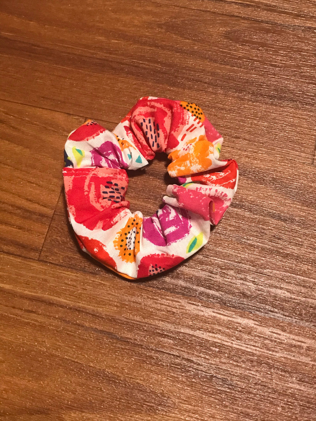 Painted flowers scrunchie